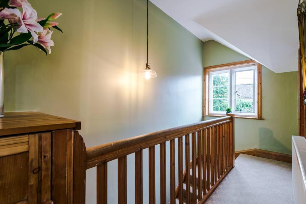 Kingsley Kottage Vila Hough Green Exterior foto